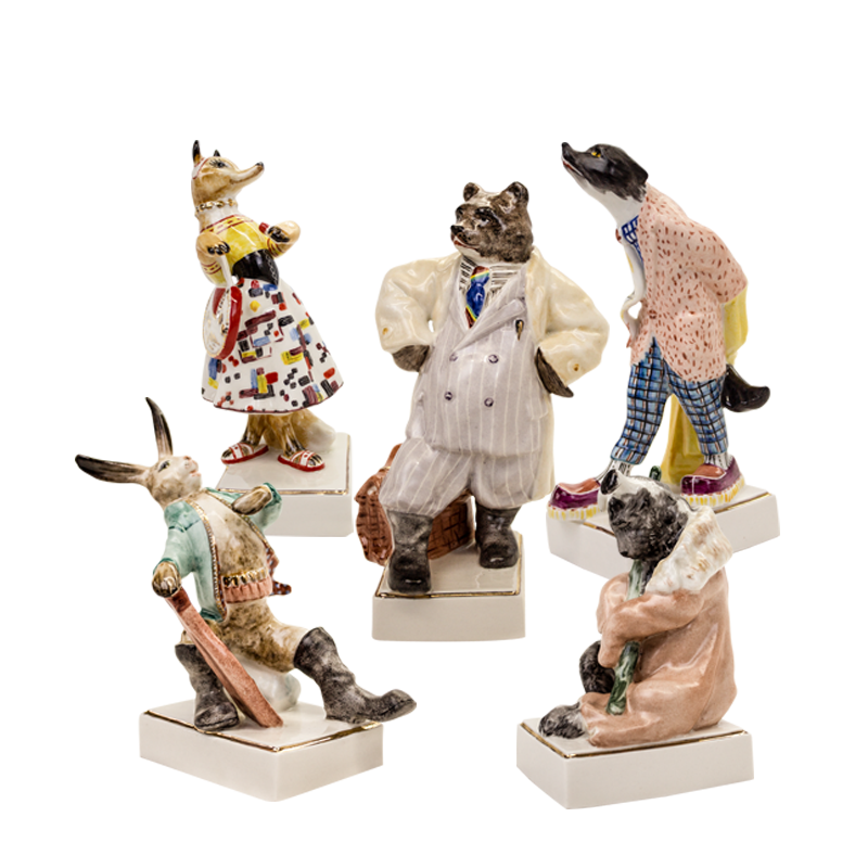 Figure Series of sculptures 